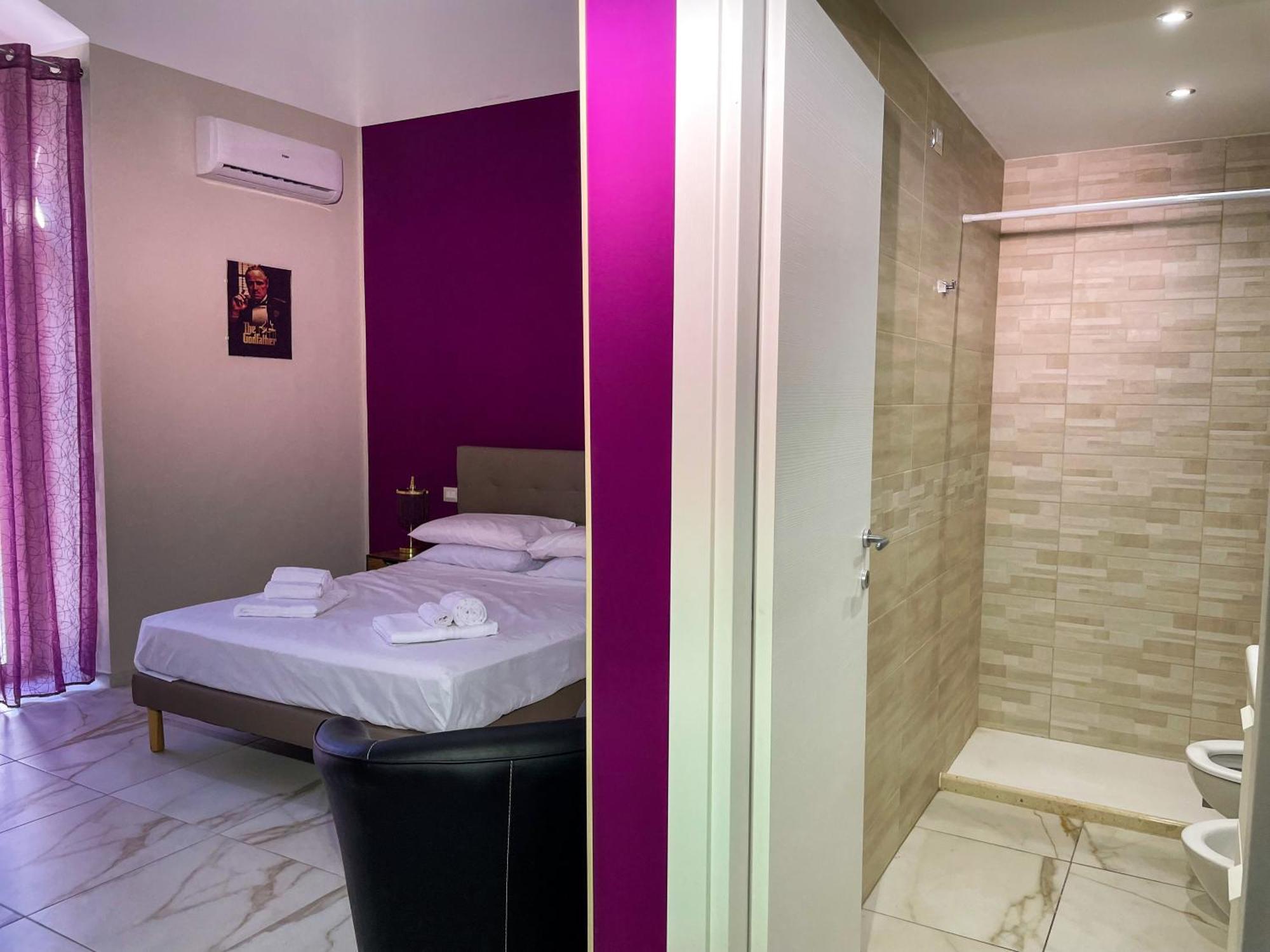 Louma Rooms Bari Exteriör bild