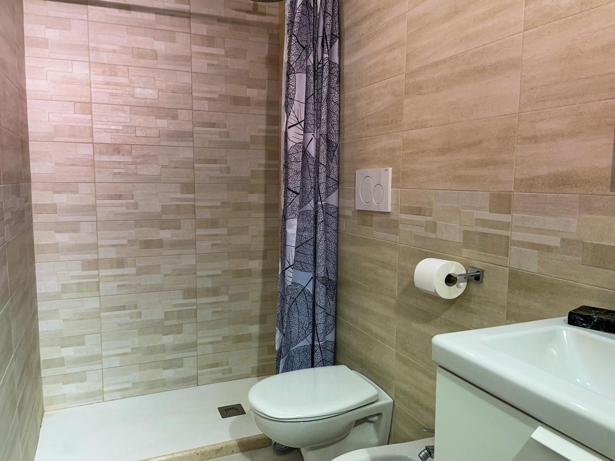 Louma Rooms Bari Exteriör bild
