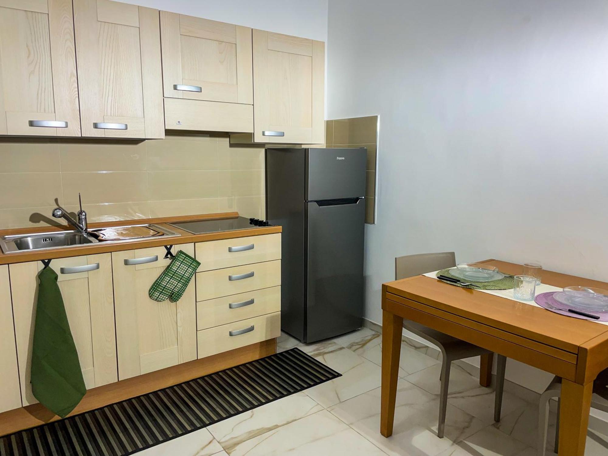 Louma Rooms Bari Exteriör bild